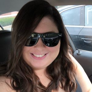 Meet your Posher, Erin